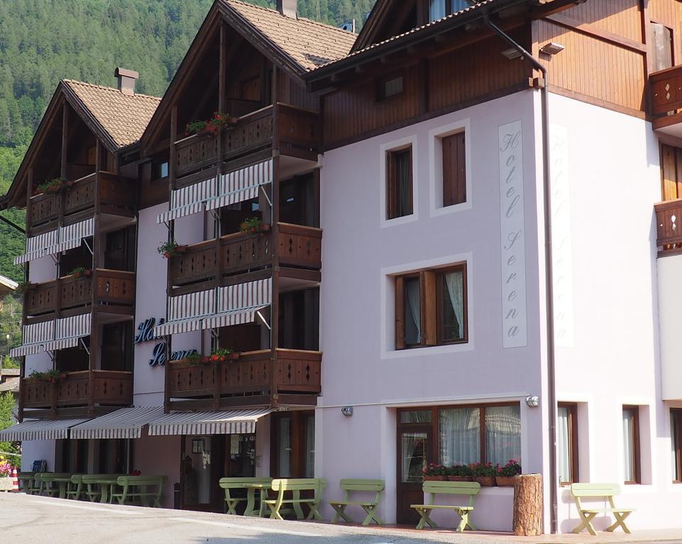 Hotel Serena Dimaro Esterno foto